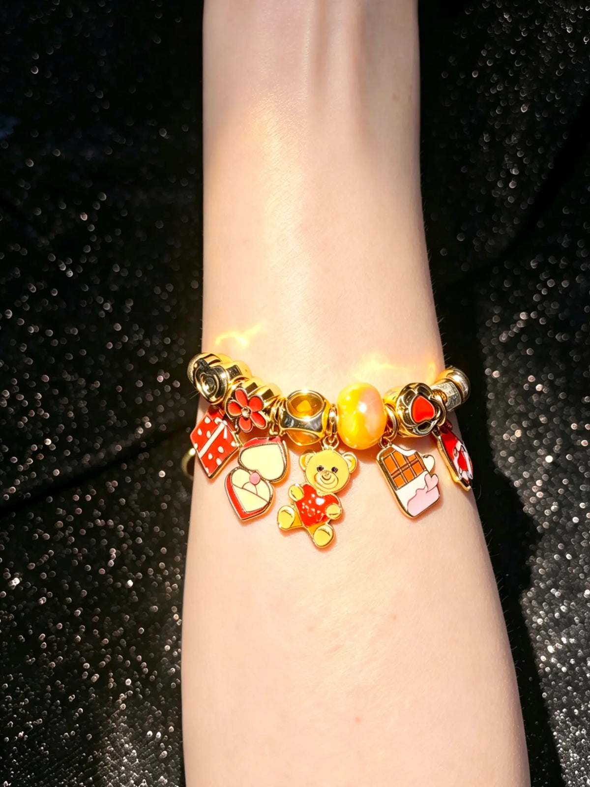 Women's Thanksgiving Gold-Tone Snake Chain Charm Bracelet with Cute Enamel Multi-Dangle Charms, Ideal Thanksgiving Gift for Women