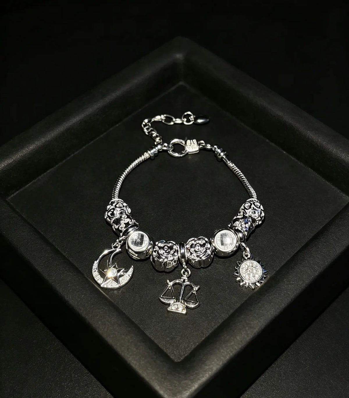 Stunning Silver‑Tone Sun Moon Zodiac Charm Bracelet Crystal Inlaid Constellation Pendant Bracelet Fashion Women Jewelry Birthday Gift