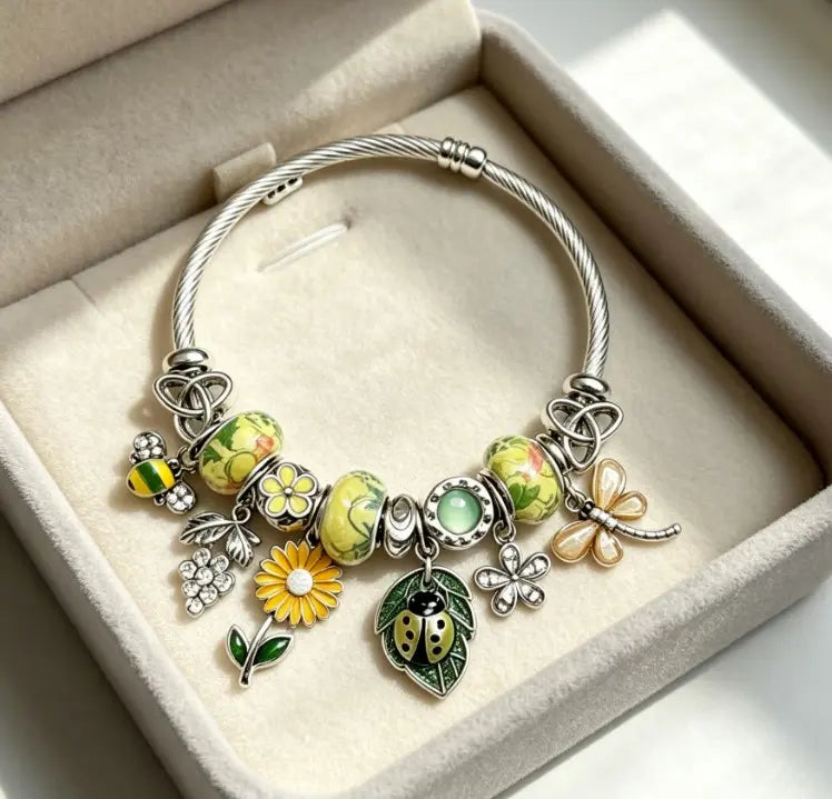 Spring Nature Charm Bangle, Silver Plated Cable Wire Bracelet with Ladybug, Daisy, Bee & Dragonfly Charms, Fashion Jewelry Gift for Women