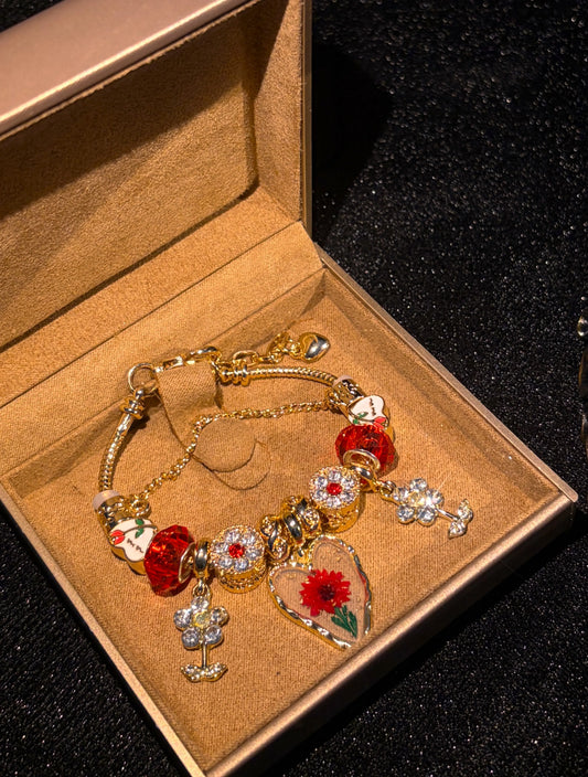 Women's Gold-Tone Dried Flower Heart Charm Bracelet, Red Crystal Floral Dangle Beaded Snake Chain, Romantic Costume Jewelry Gift
