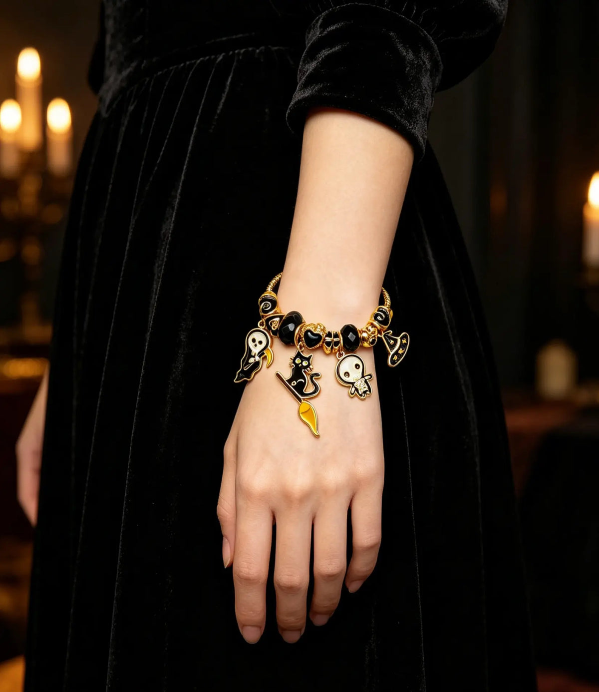 Halloween Black Cat Witch Charm Bracelet, Gold Plated Adjustable Snake Chain Bangle with Grim Reaper Ghost Witch Hat Black Crystal Beads, Gothic Holiday Jewelry Gift for Women Teen Girls
