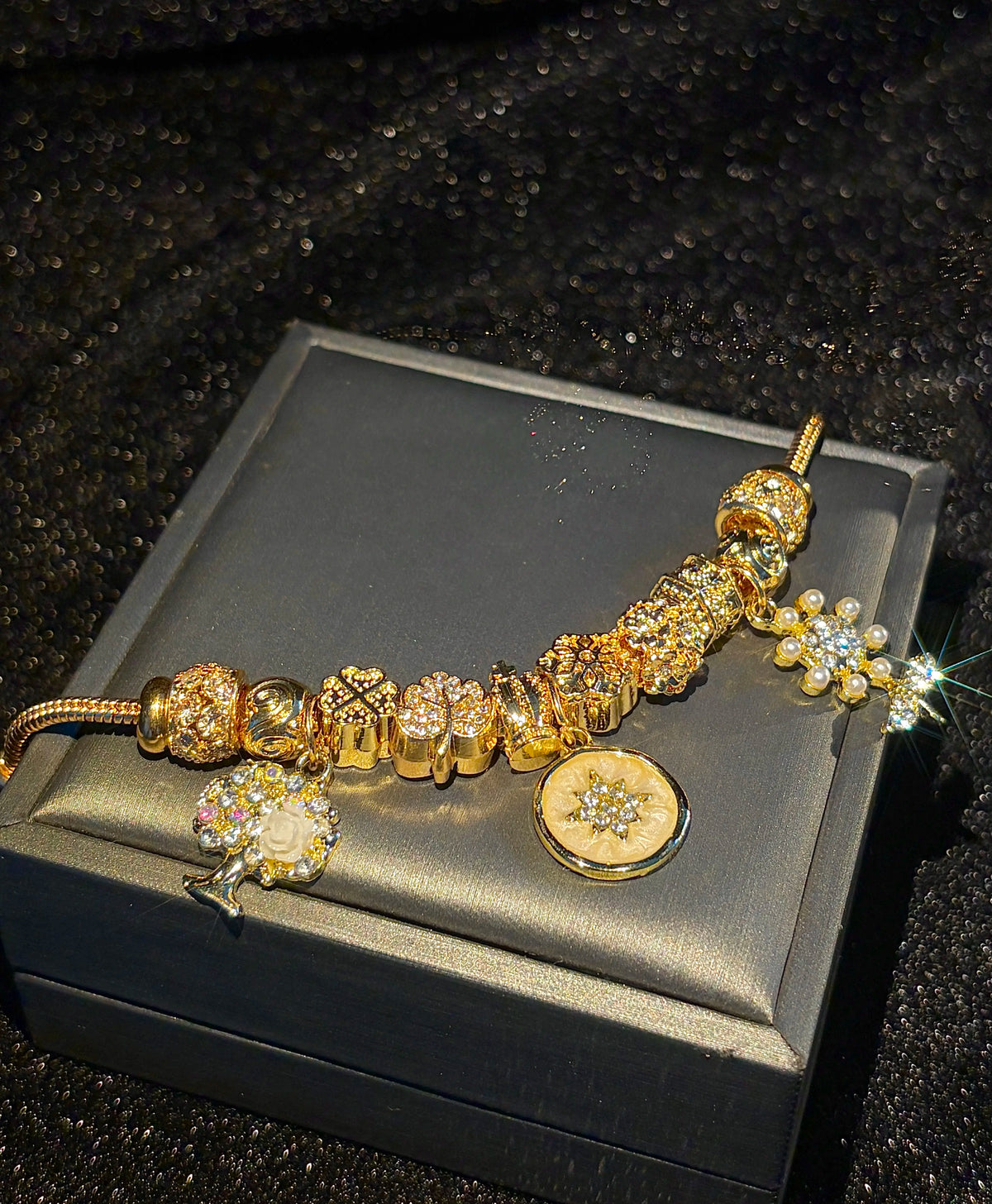 Gold Plated Charm Bracelet for Women, Vintage Octagram Medallion Dangle Bracelet, Crystal Rhinestone Bead Adjustable Snake Chain Bracelet, Statement Jewelry Gift for Her