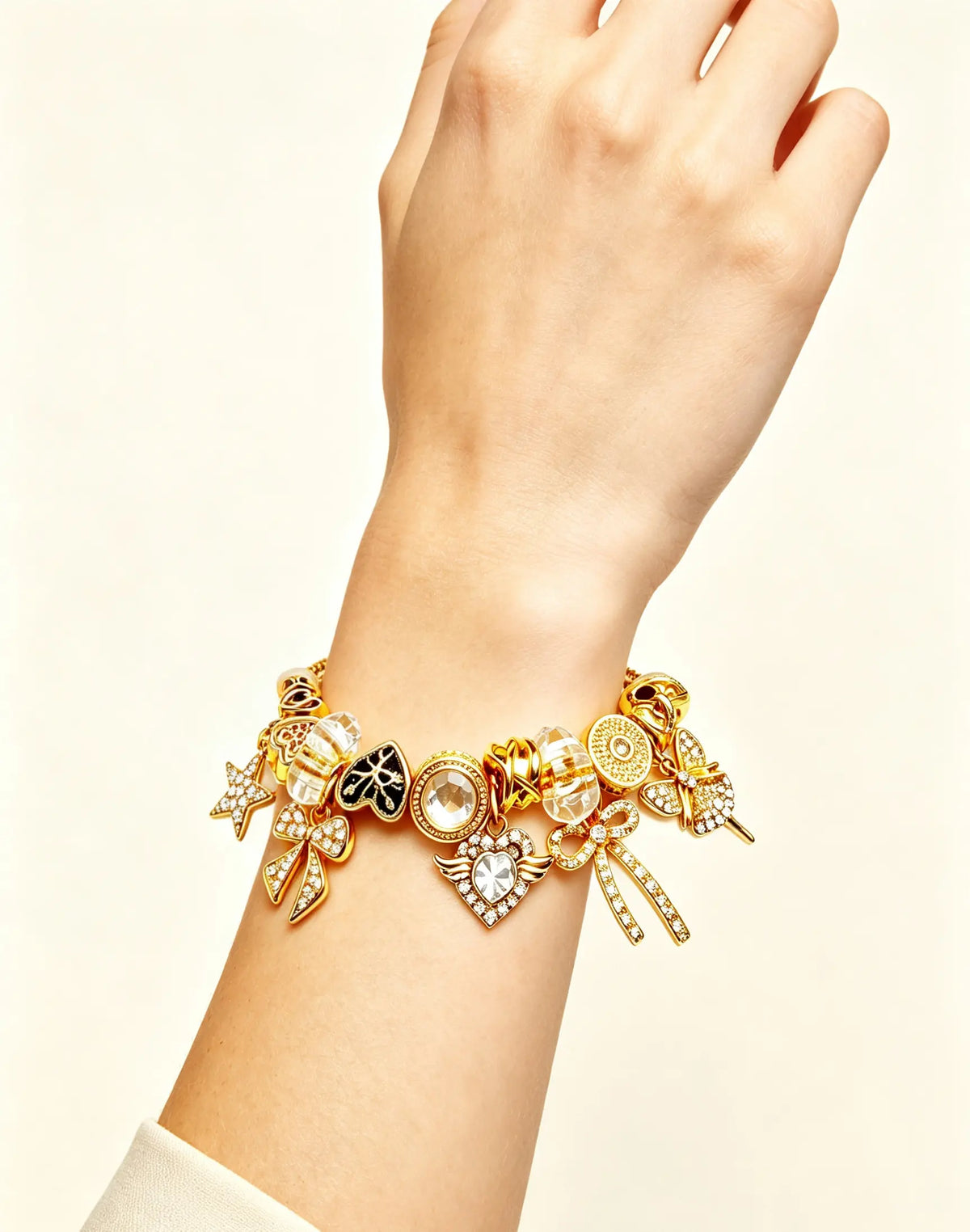 Fashion Gold-Tone Charm Bracelet for Women, Crystal Star Bow Heart Wing Dangle Bracelet, Adjustable Costume Jewelry Gift for Girls