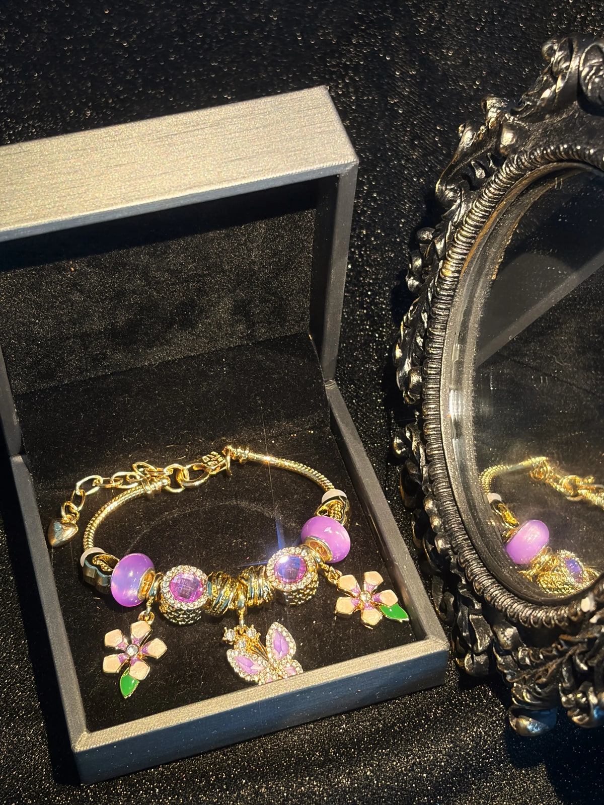 Gorgeous Gold‑Tone Snake Chain Wrist Bracelet for Women, Shiny Beaded Accessory with Sparkling Rhinestone Butterfly Pendant, Enamel Floral Charms and Purple Bead Ornaments, Dreamy Purple‑Tone Wrist Jewelry for Dating Party Daily Outfits