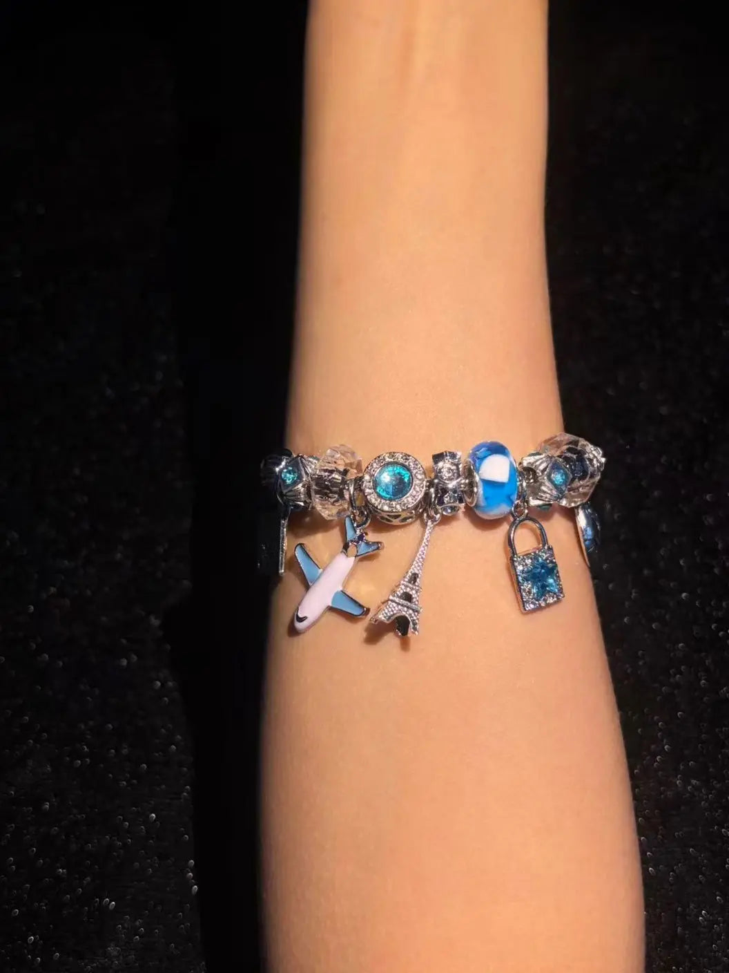 Travel Theme Charm Bracelet, Silver Tone Snake Chain Bracelet with Airplane, Eiffel Tower, Passport, Globe Lock Dangle Charms, Blue Crystal Beads Travel Souvenir Jewelry Gift for Women Girls