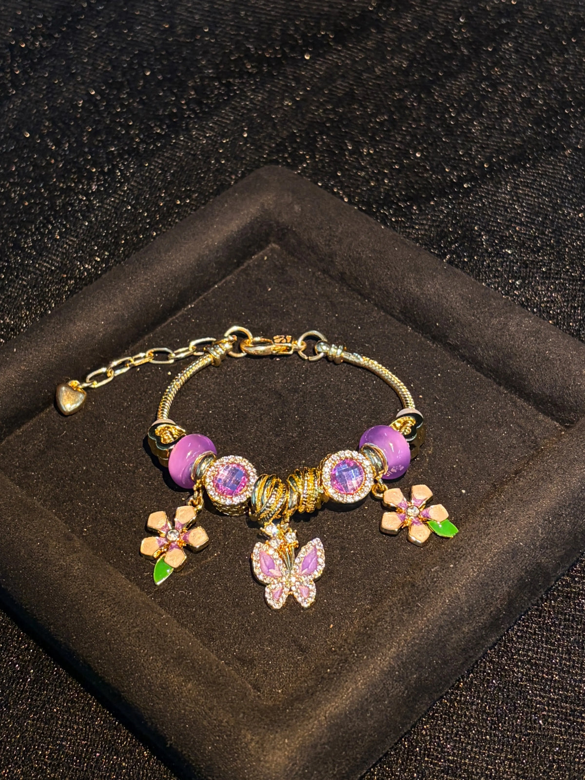 Vintage Gold Tone Snake Chain Charm Bracelet, Purple Crystal Butterfly & Enamel Flower Dangle Charms Beaded Bracelet, Hypoallergenic Stackable Statement Jewelry, Women Girls Daily Party Gift Bracelet