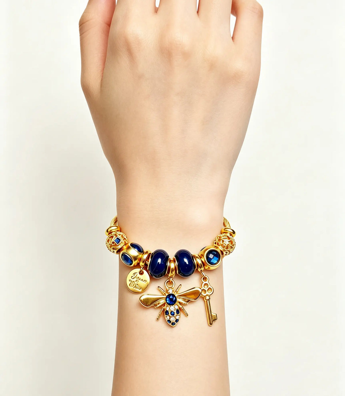 Gold Bee Charm Bangle Bracelet for Women, Adjustable Cable Wire Open Cuff Bracelet with Key & Coin Pendant, Fashion Multicolor Beaded Jewelry Gift
