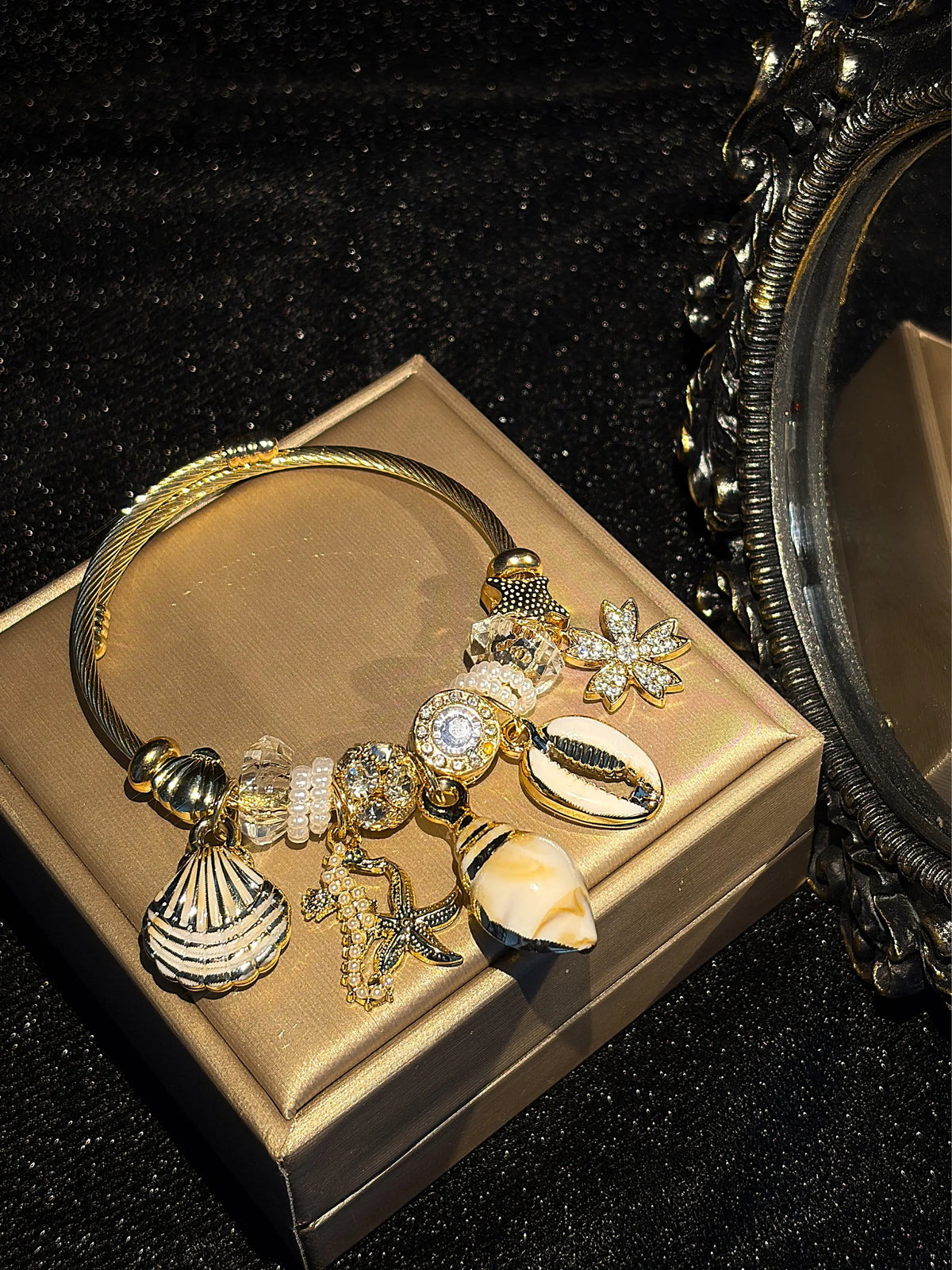 Gold Tone Open Cuff Bangle Bracelet, Ocean Theme Shell Starfish Seahorse Dangle Charms, Crystal Beaded Bracelet, Fashion Jewelry Gift for Women Teen Girls