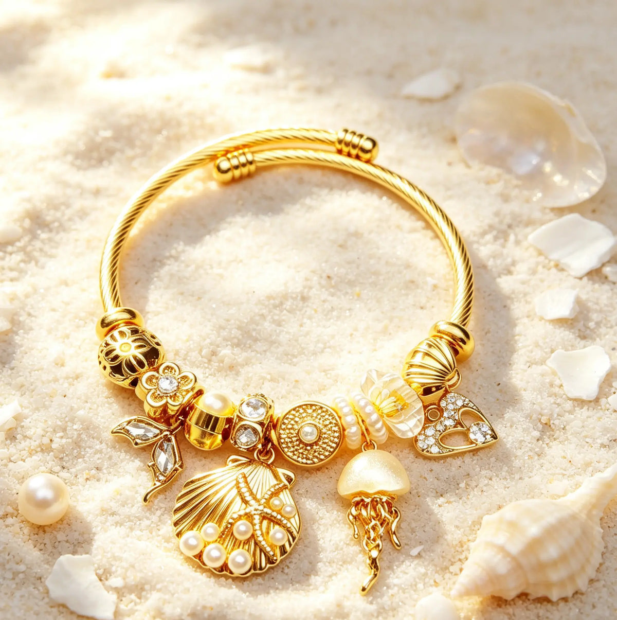 Gold Tone Shell Charm Bracelet for Women, Pearl Seashell Ocean Pendant Bangle, Beach Inspired Crystal Jewelry Gift for Her