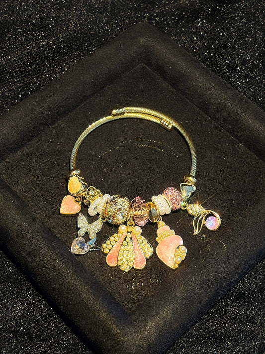 Women's Ocean Shell Charm Bracelet - Enamel Seashell Dangle Charms, Crystal & Pearl Beaded Bangle, Trendy Beach Costume Jewelry Gift for Women