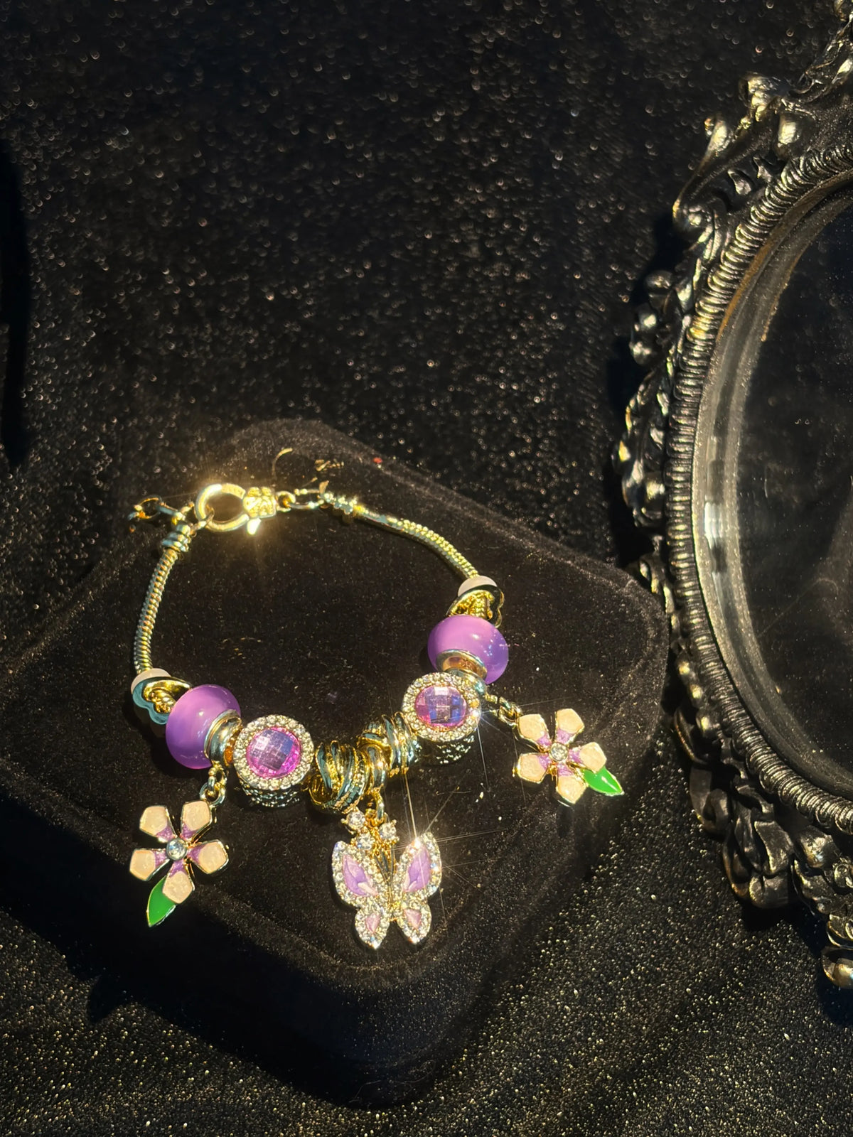 Gorgeous Gold‑Tone Snake Chain Wrist Bracelet for Women, Shiny Beaded Accessory with Sparkling Rhinestone Butterfly Pendant, Enamel Floral Charms and Purple Bead Ornaments, Dreamy Purple‑Tone Wrist Jewelry for Dating Party Daily Outfits
