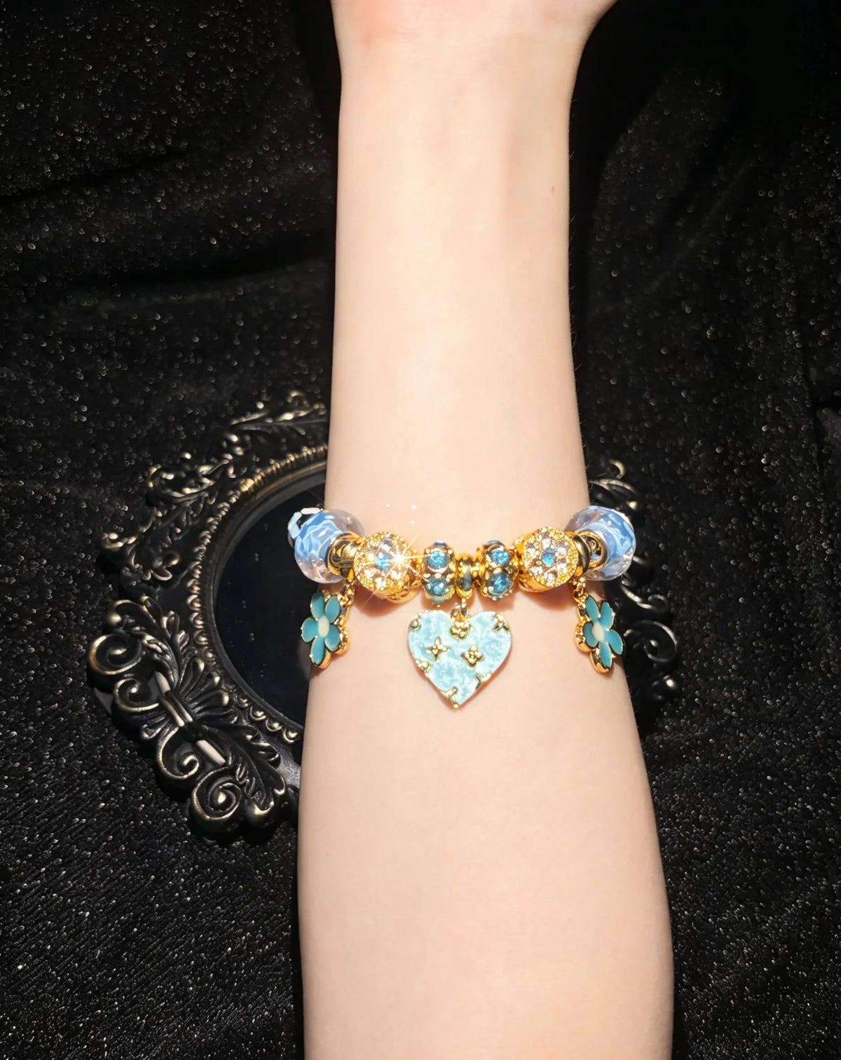 Womens Blue Heart Flower Charm Bracelet, Sparkling Rhinestone Beaded Snake Chain Bracelet, Elegant Dangle Charm Jewelry Gift for Women Teen Girls