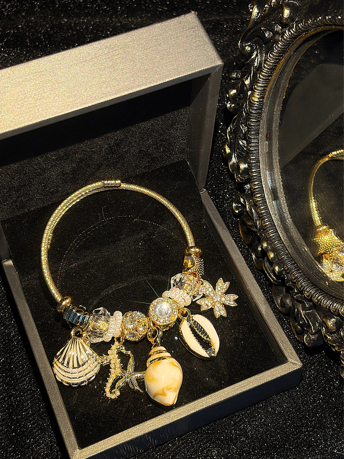 Gold Tone Open Cuff Bangle Bracelet, Ocean Theme Shell Starfish Seahorse Dangle Charms, Crystal Beaded Bracelet, Fashion Jewelry Gift for Women Teen Girls