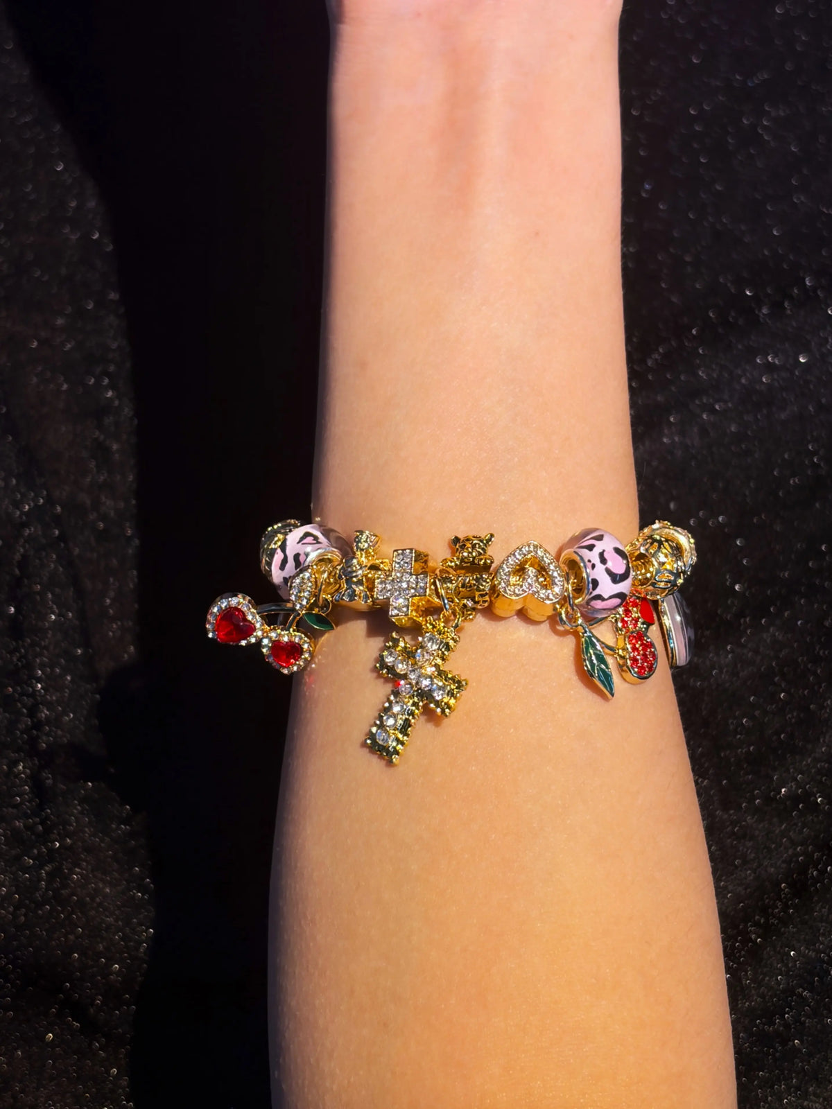 Women's Y2K Leopard Print Charm Bracelet - Gold-Tone Snake Chain, 9.85in Total Length, 2-Style Enamel Crystal Charms with 8-Ball, Cross, Cherry, Star Pendants, Fashion Costume Jewelry Gift for Girls