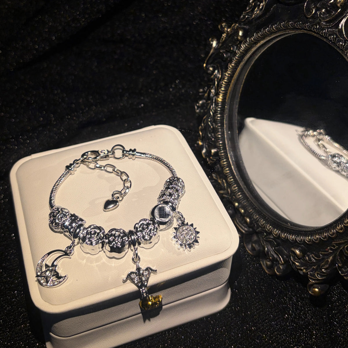 Stunning Silver‑Tone Sun Moon Zodiac Charm Bracelet Crystal Inlaid Constellation Pendant Bracelet Fashion Women Jewelry Birthday Gift