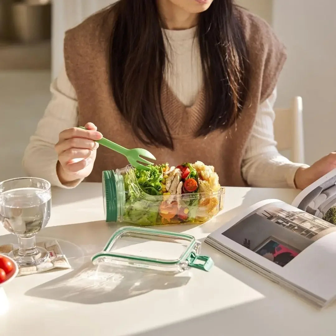 Leakproof Side-Opening Salad Jar with Dressing Cup – Portable Salad Pod Container with Green Lid for Meal Prep, Office, Travel & Picnics