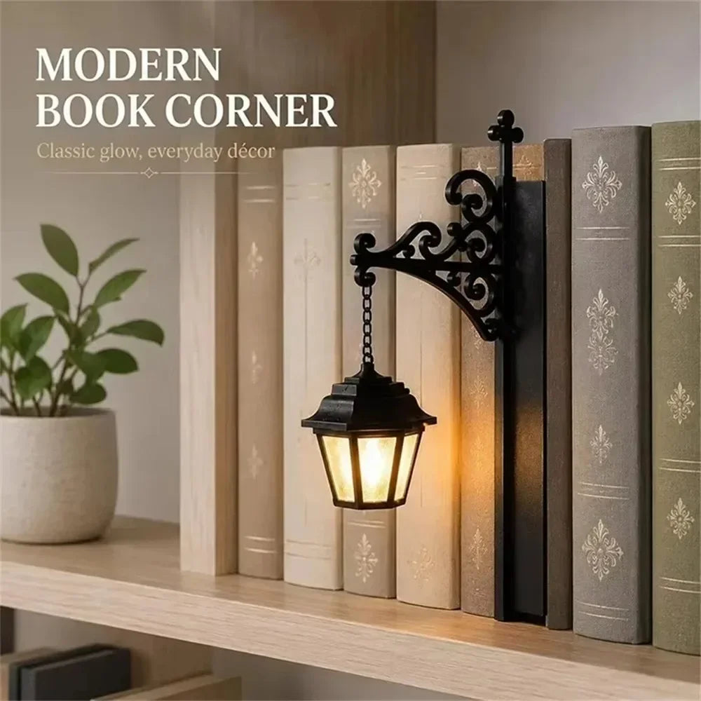 Vintage Gothic Bookshelf Lantern Decor – Hanging LED Lantern & Halloween Ghost Book Nook Ornament